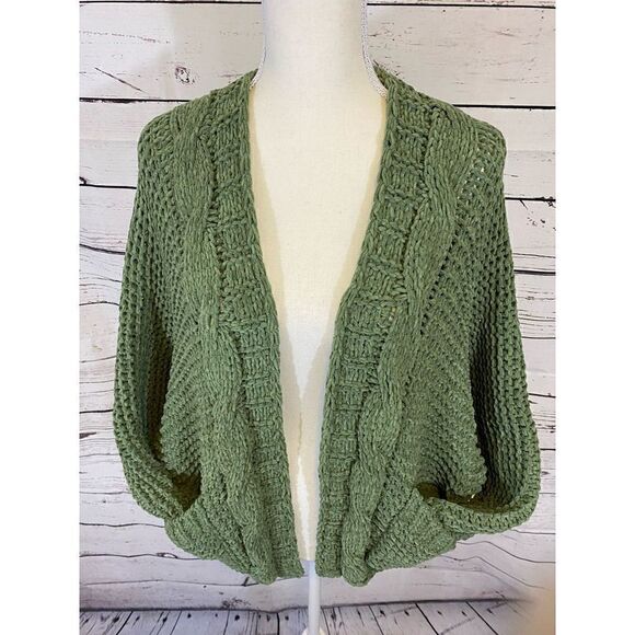 Pink Lilly Chenille Sweater Size Small - Picture 2 of 9